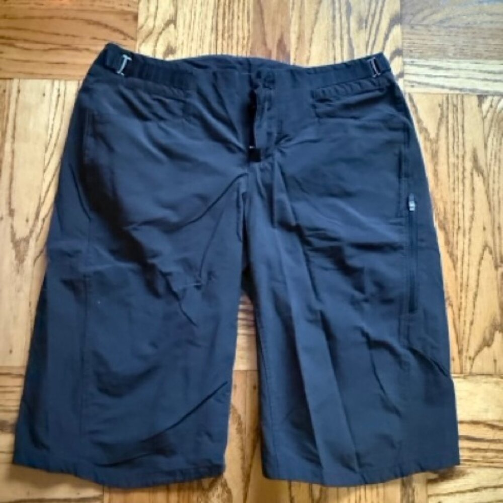 Patagonia Women's Dirt Craft Mountain Bike Shorts, black, Size 4